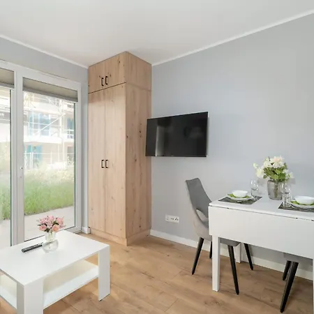 Jasny & Elegancki Typu Z Tarasem By Renters Apartament Poznań