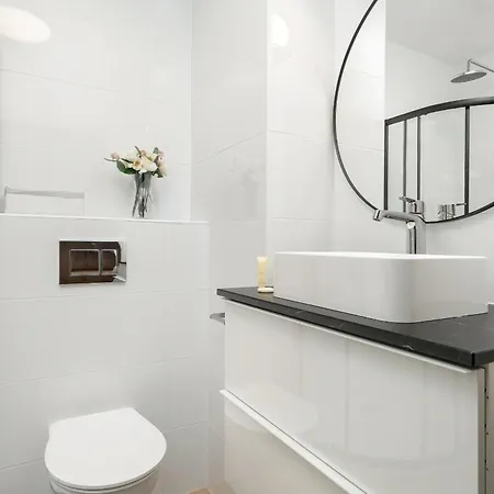Jasny & Elegancki Typu Z Tarasem By Renters Apartament