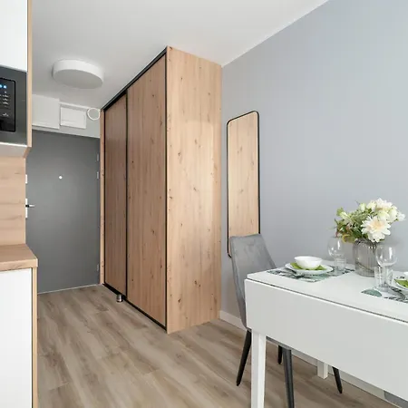 公寓 Jasny & Elegancki Typu Z Tarasem By Renters